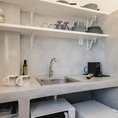 Apartment New Spacious With Balcony In The Heart Of Naousa (Paros)