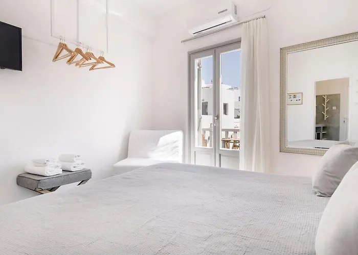 아파트 New Spacious With Balcony In The Heart Of *