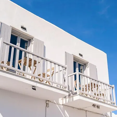 Apartment New Spacious With Balcony In The Heart Of Naousa (Paros)